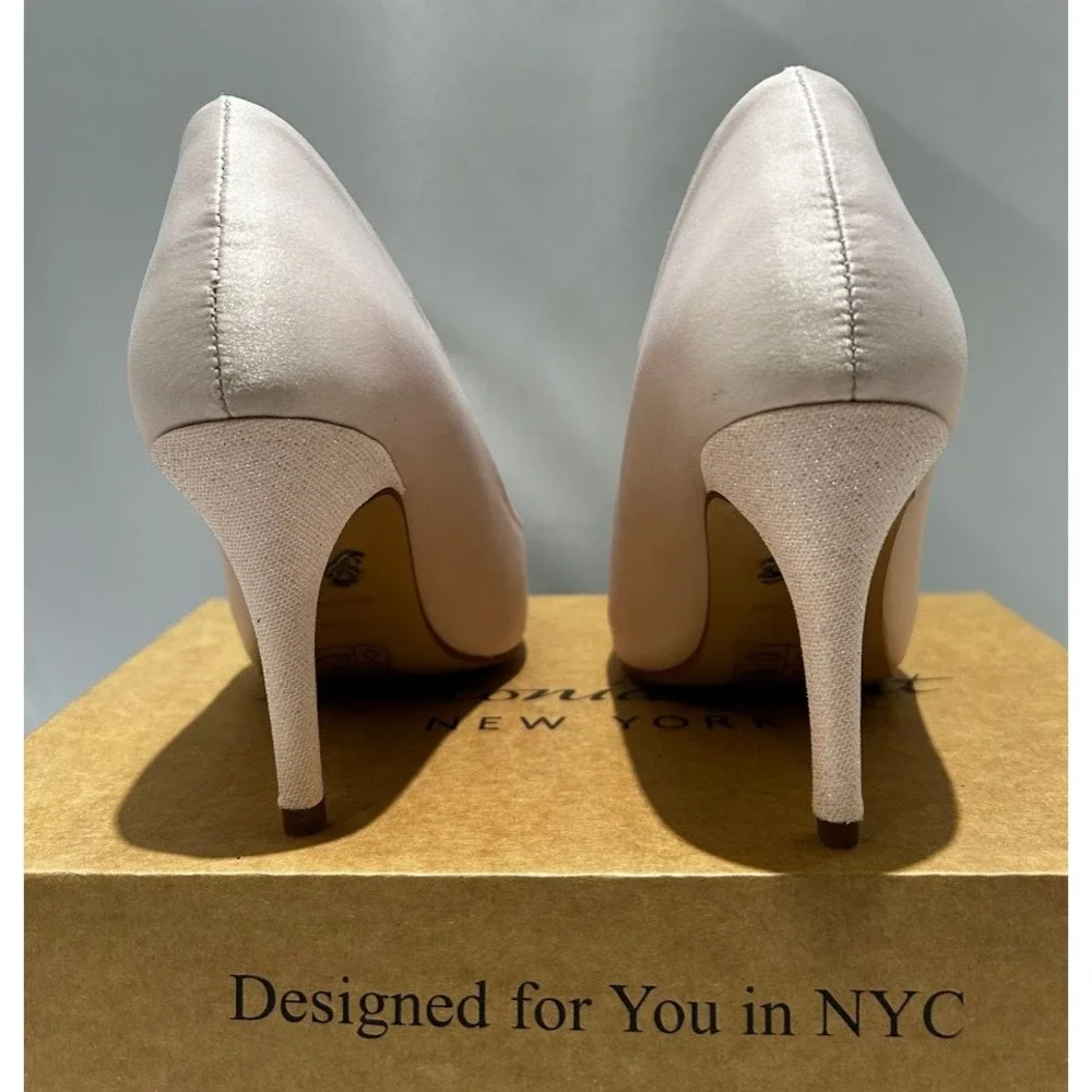 Antonia Saint NY Victoria Pumps Heel 3.0 Soft Pink Satin, Size 9.5